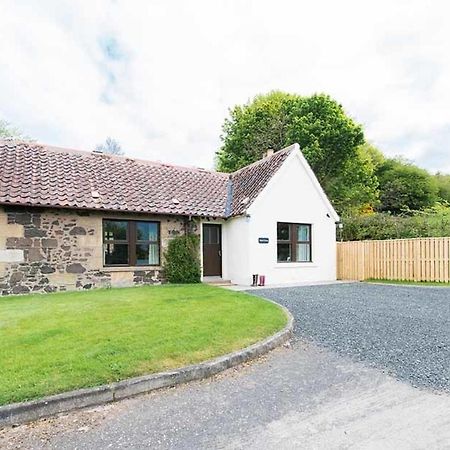 Douglas Fir Lodge With Hot Tub Near Cupar Fife Luthrie Zewnętrze zdjęcie